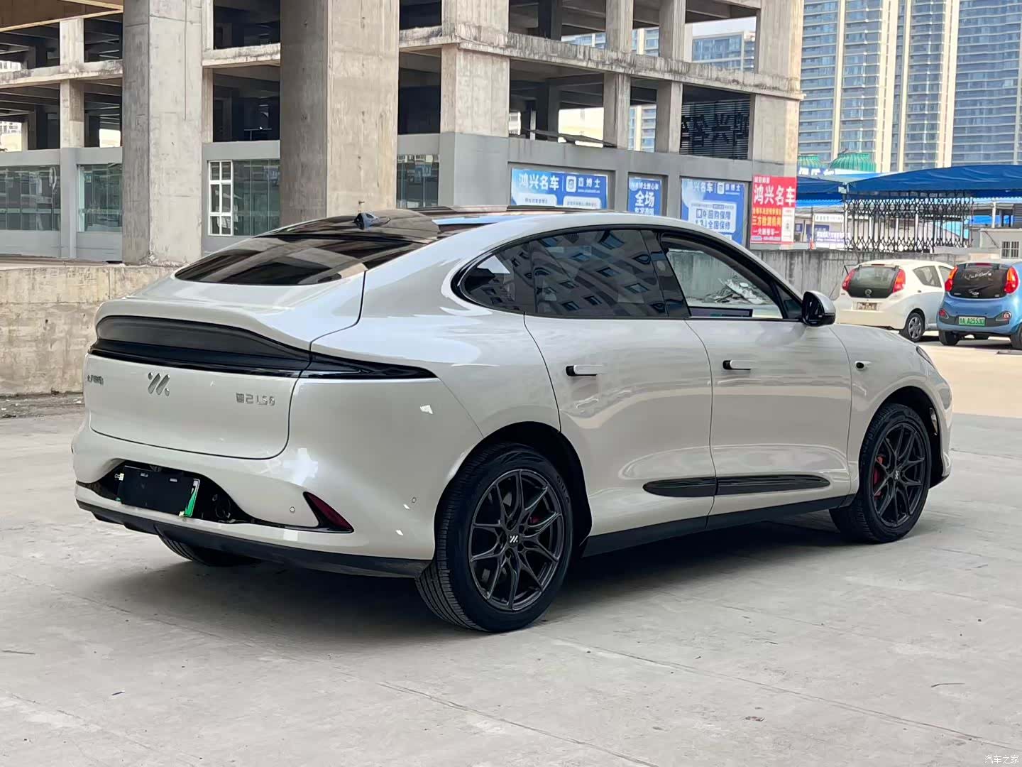IM Motors LS6, 2024 7