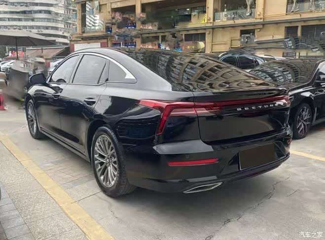 Bestune B70, 2023 12