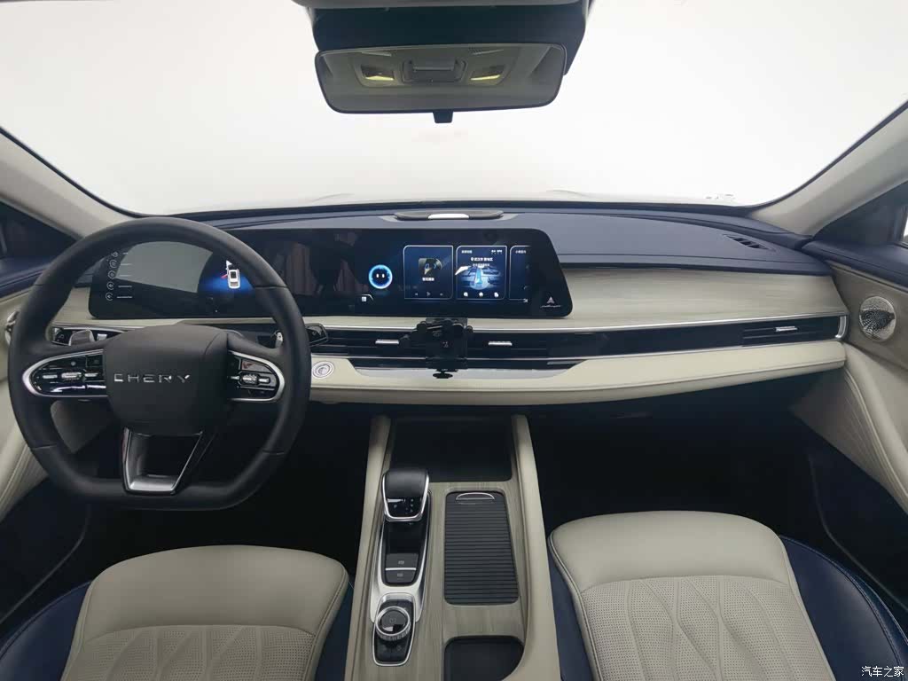 Chery Arrizo 8, 2023 все фото