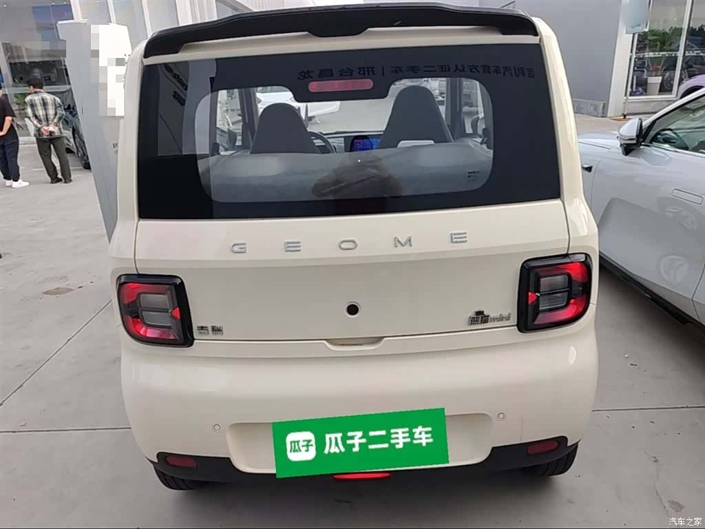 Geely Panda, 2025 6