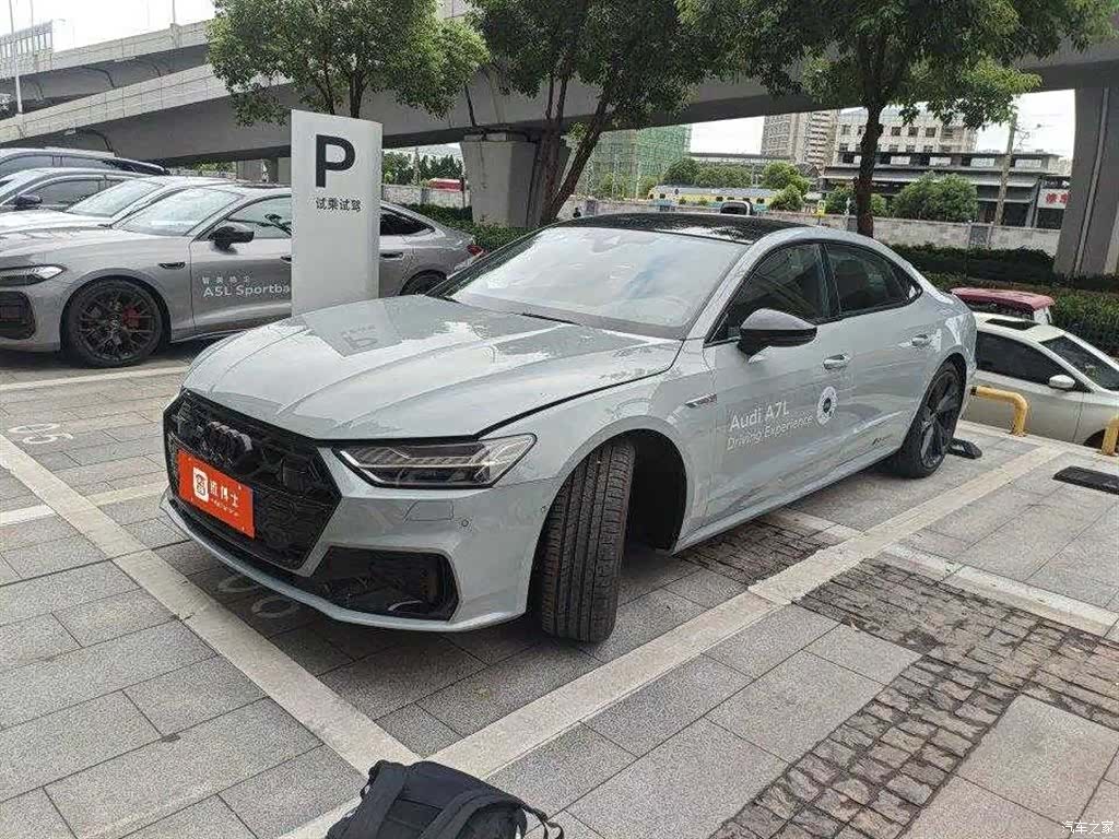 Audi A7L, 2025 2