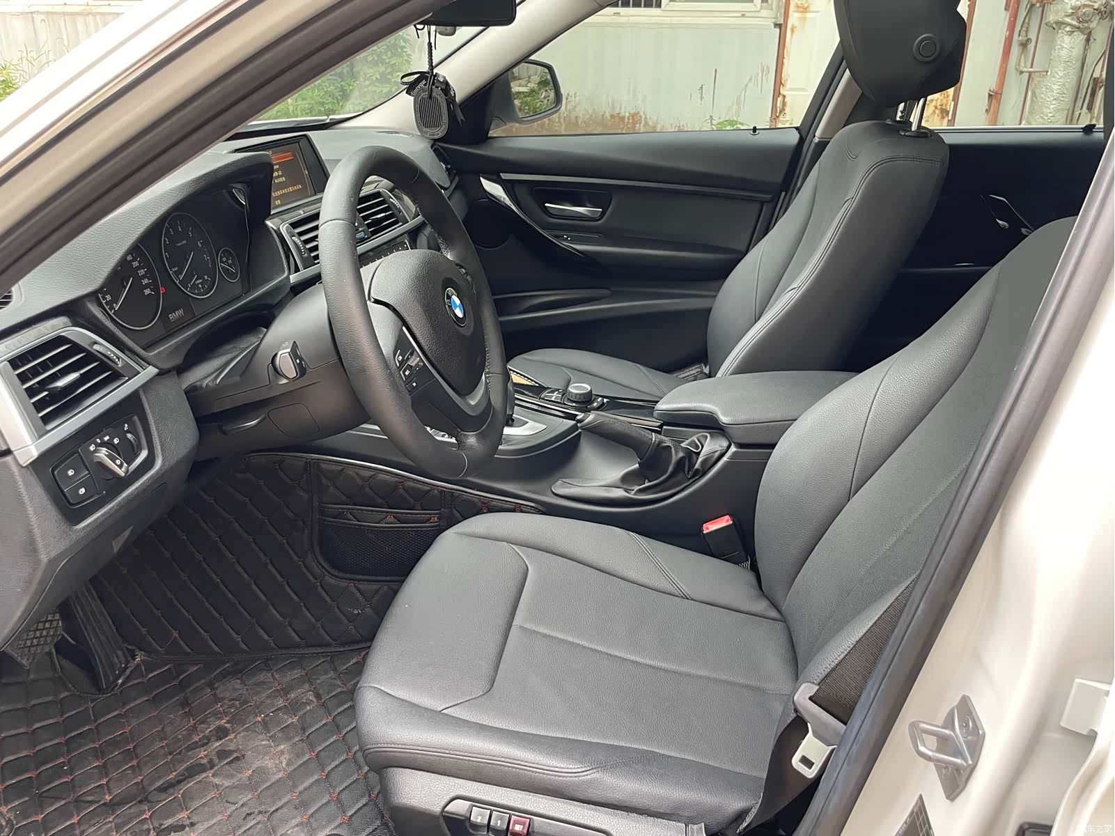 BMW 3 Series, 2017 3