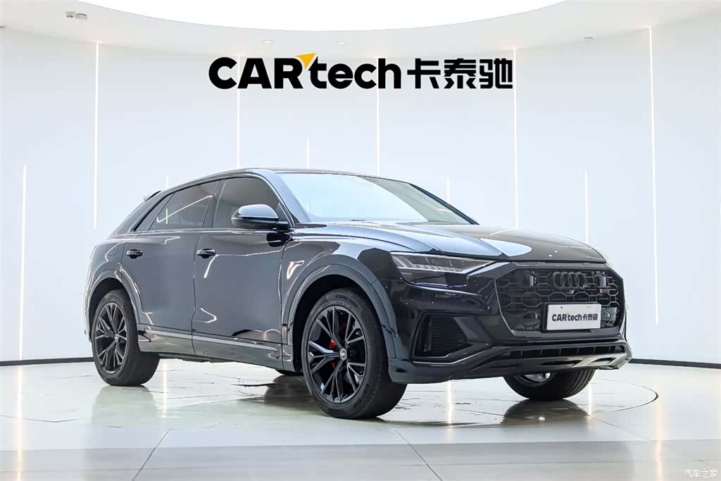 Audi Q8, 2022 все фото
