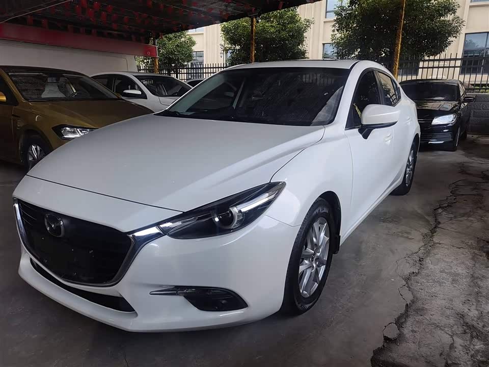 Mazda 3 Angkesaila