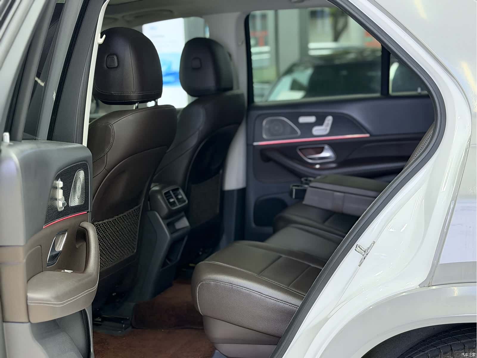 Mercedes-Benz GLE, 2019 13