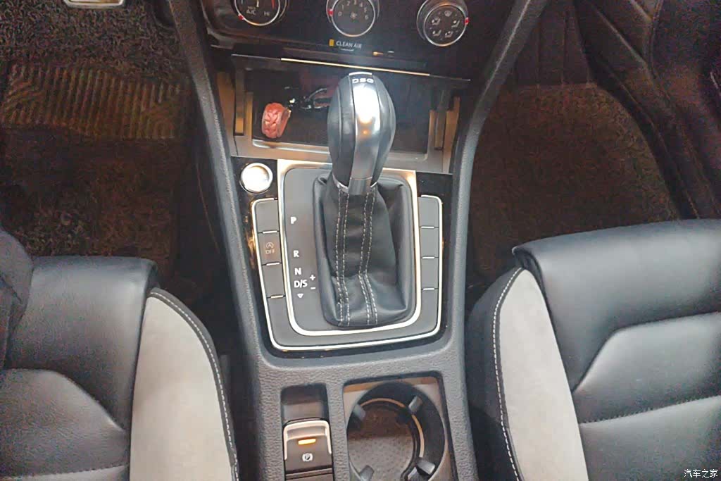 Volkswagen Golf, 2020 16