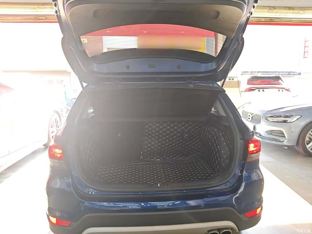 Kia KX, 2019 12