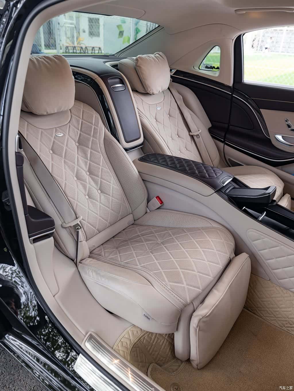Maybach S-Class, 2020 23