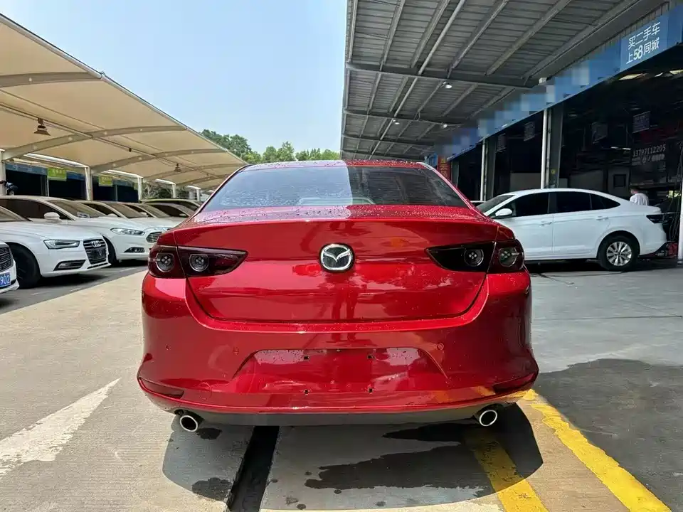 Mazda 3 Angkesaila