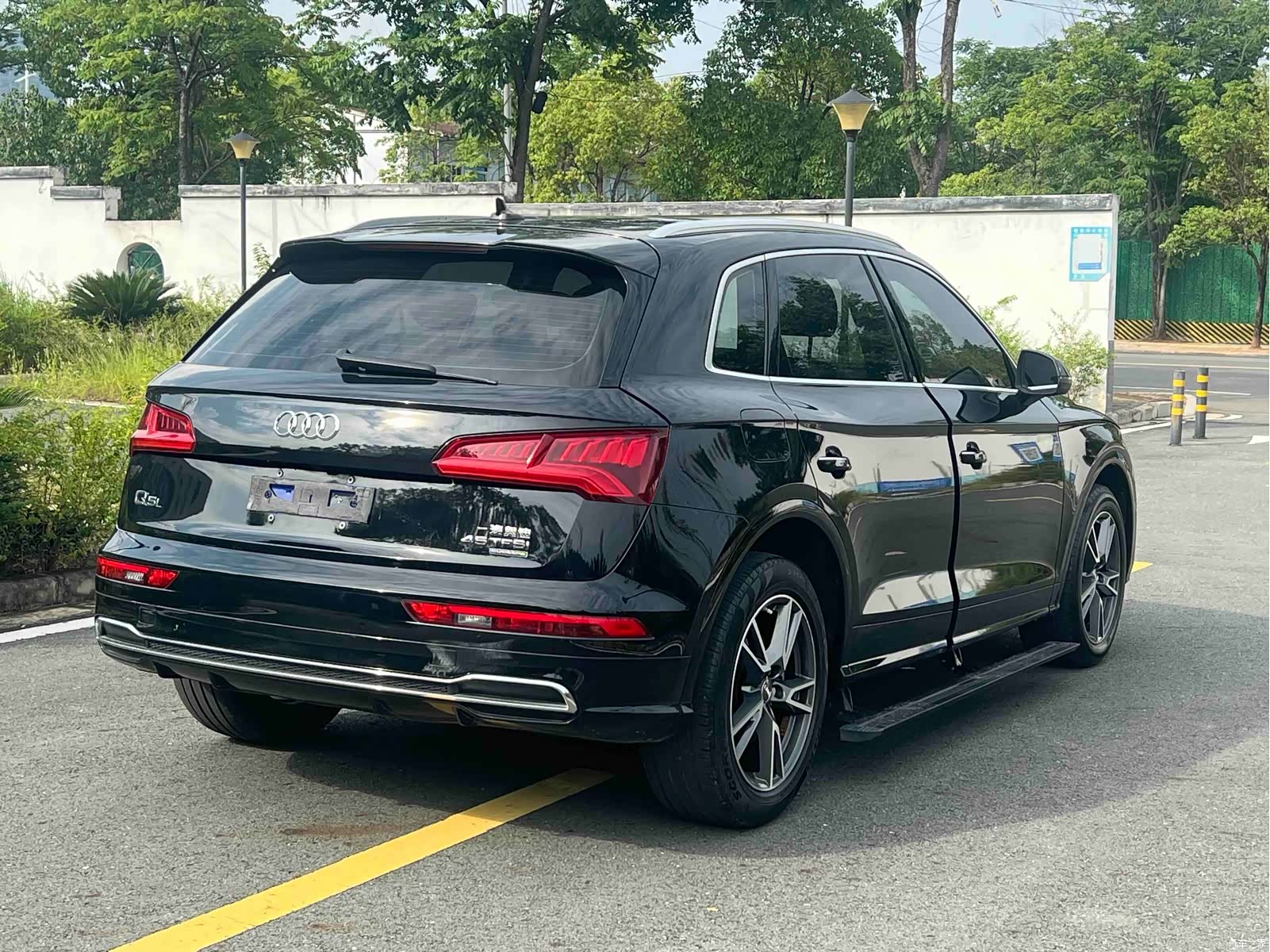 Audi Q5L, 2018 6