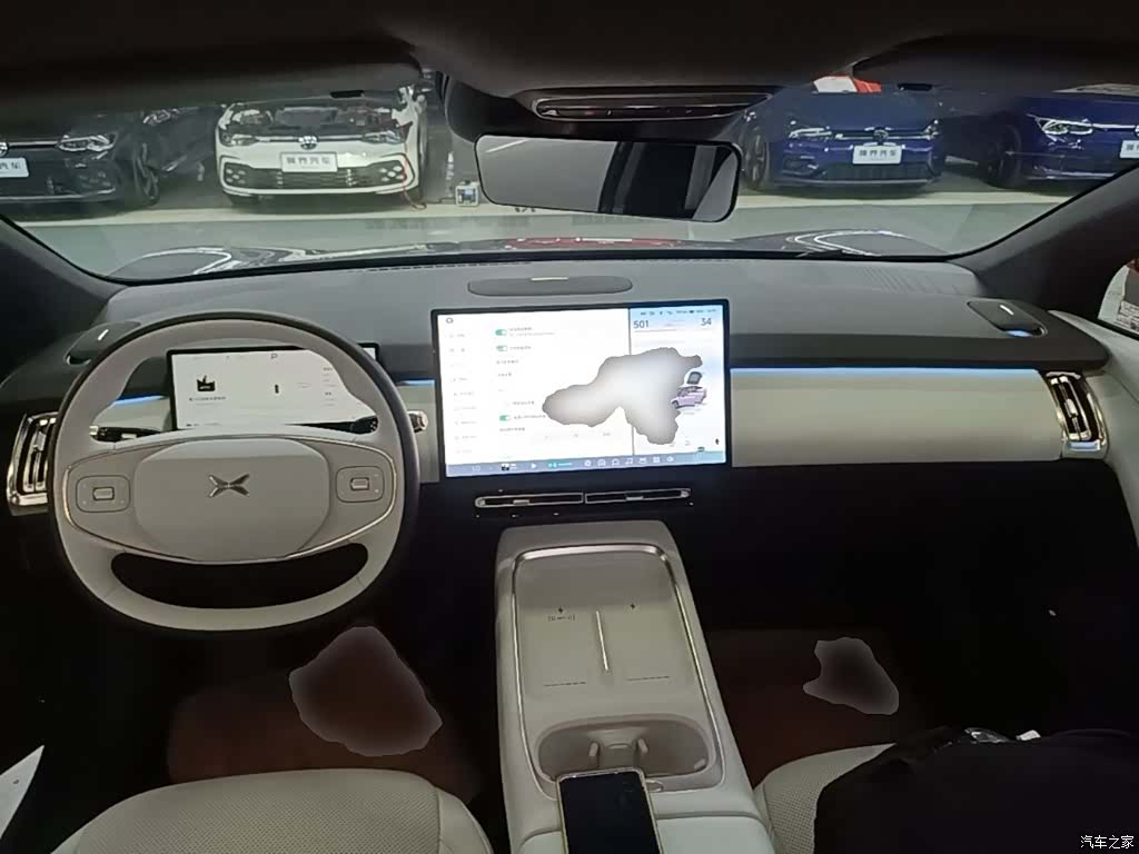 Xpeng P7, 2025 10