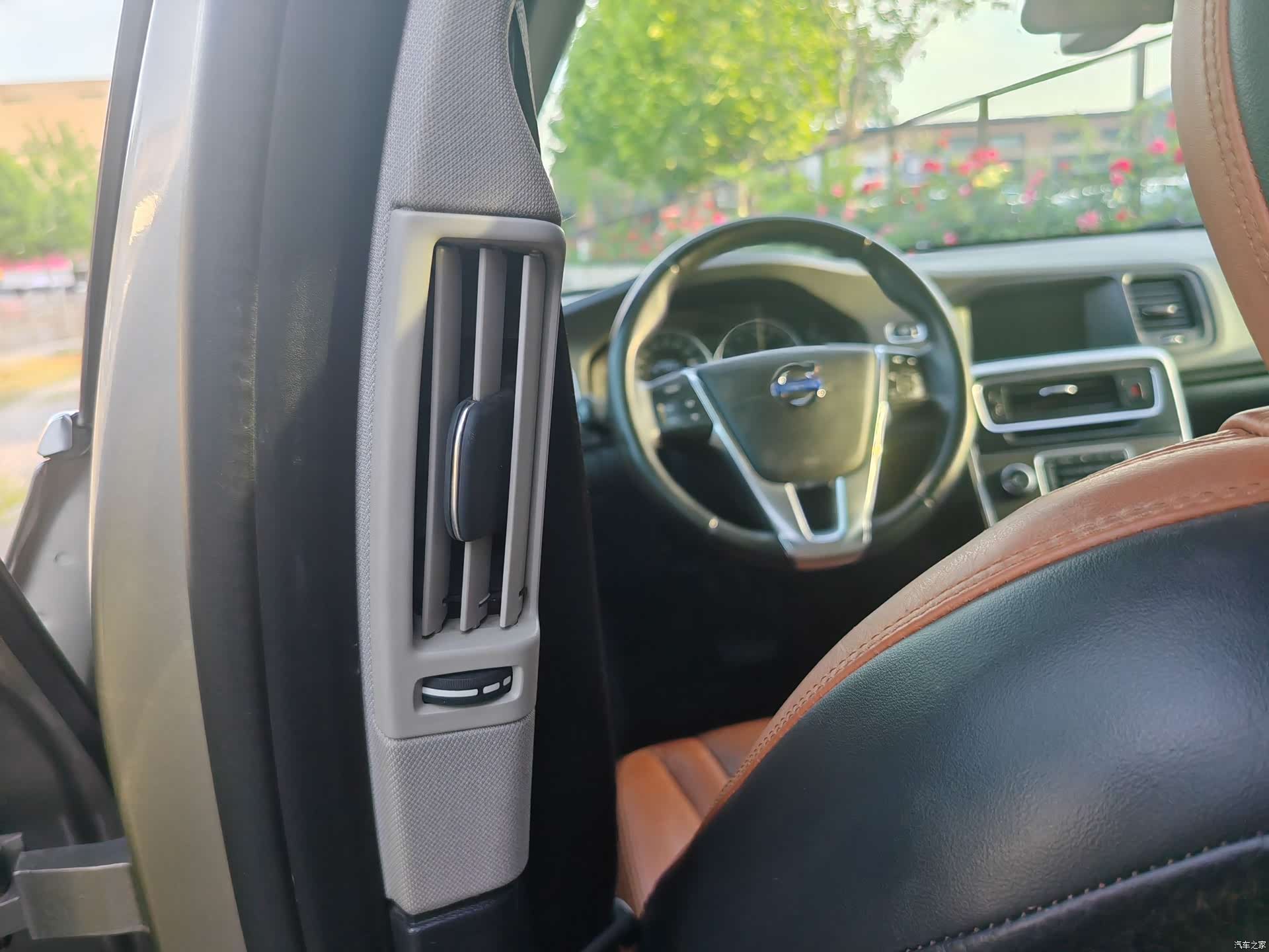 Volvo V60, 2013 17
