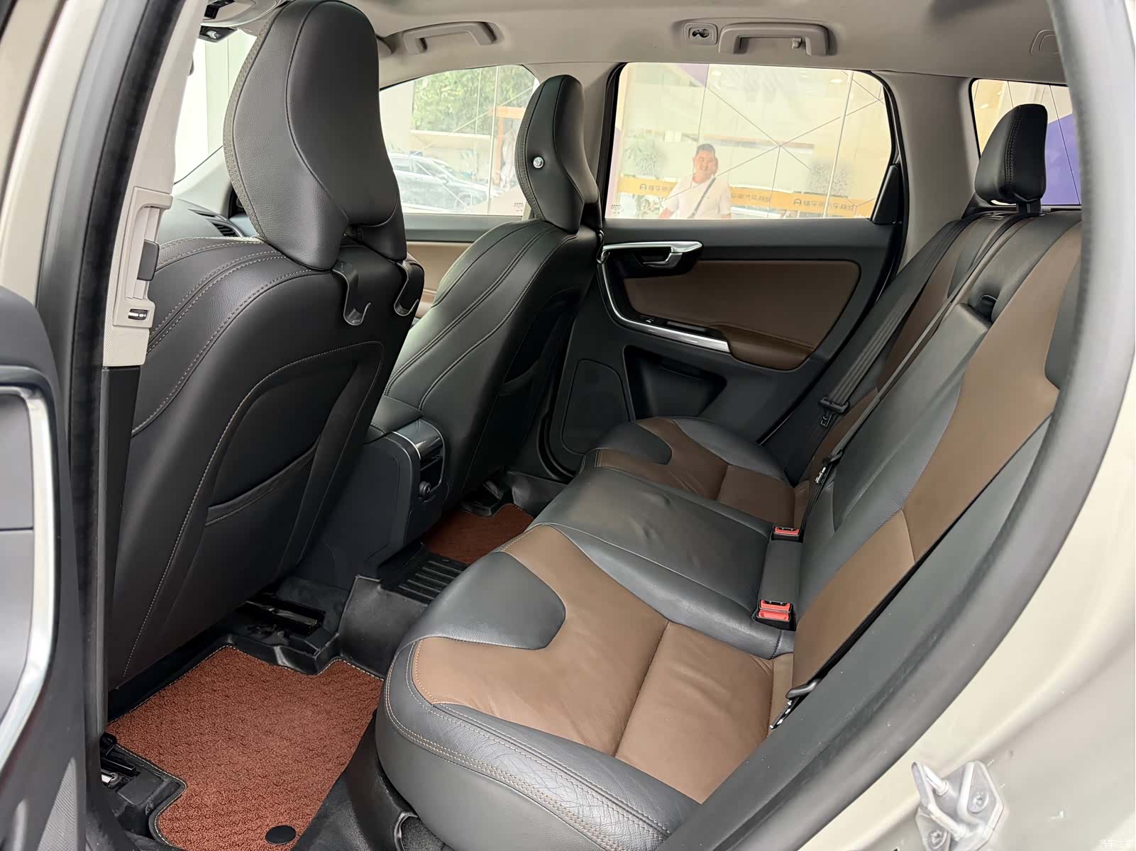 Volvo XC60, 2016 11