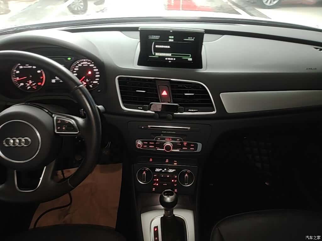Audi Q3, 2017 13