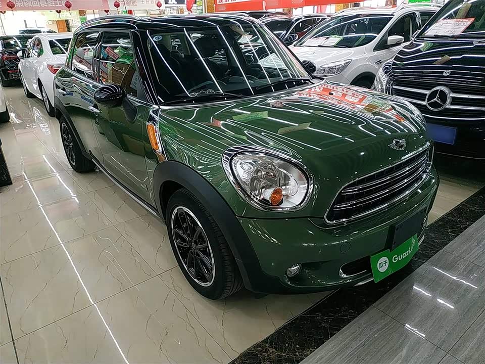 MINI COUNTRYMAN