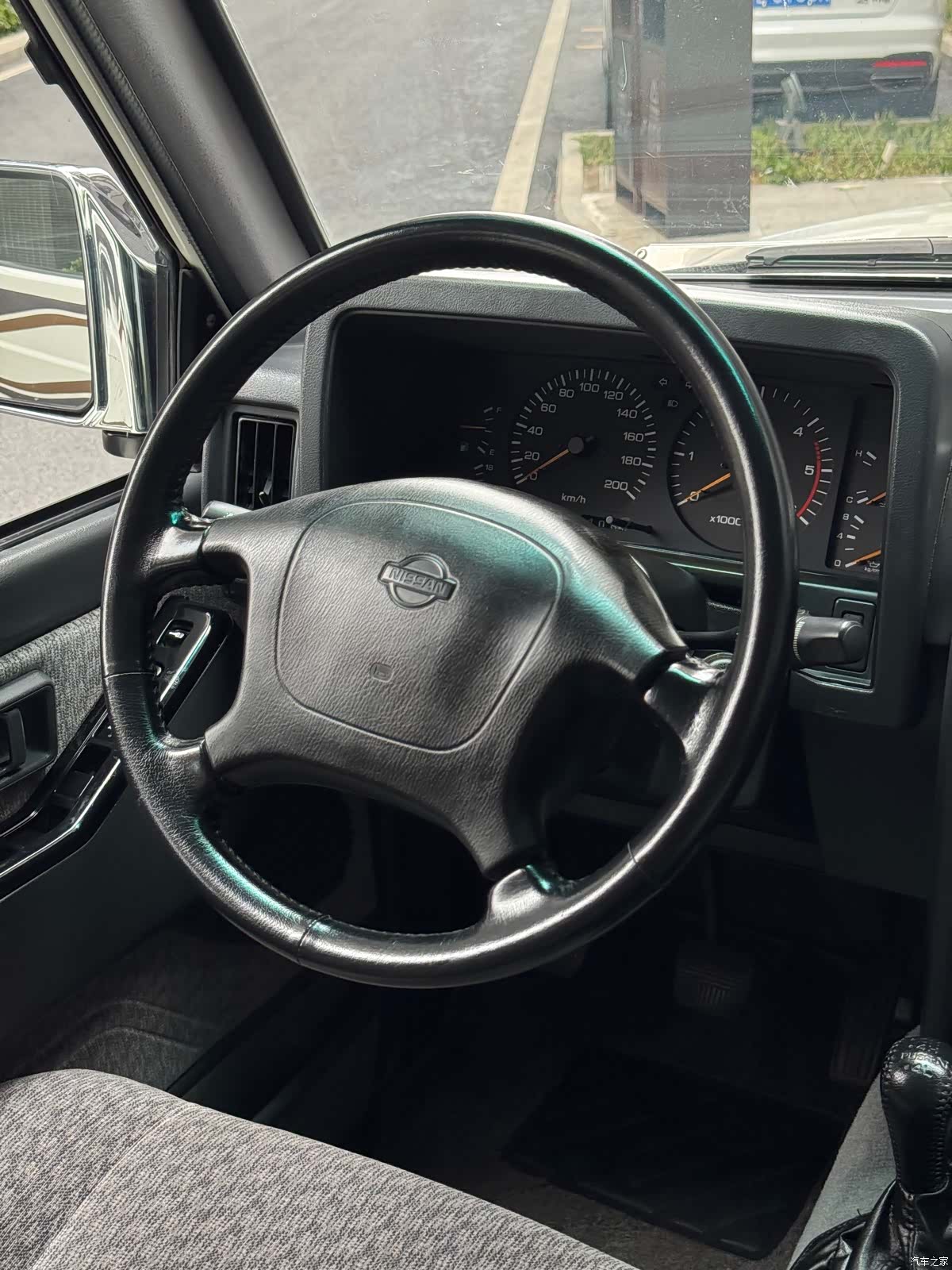 Nissan Patrol, 2004 18