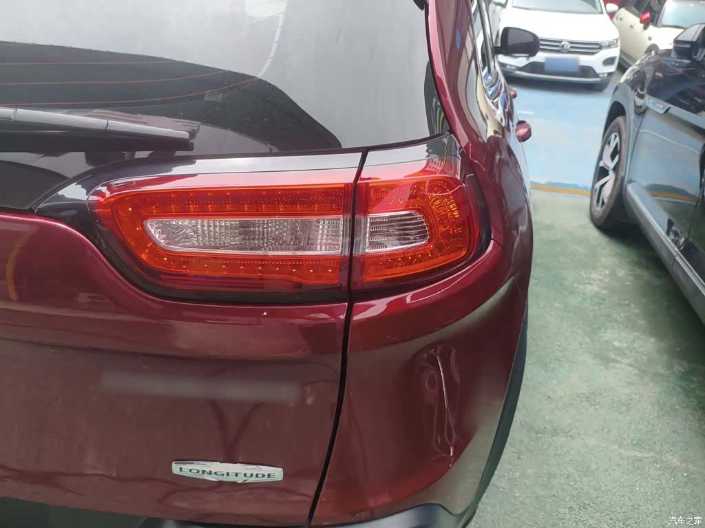 Jeep Cherokee, 2016 24