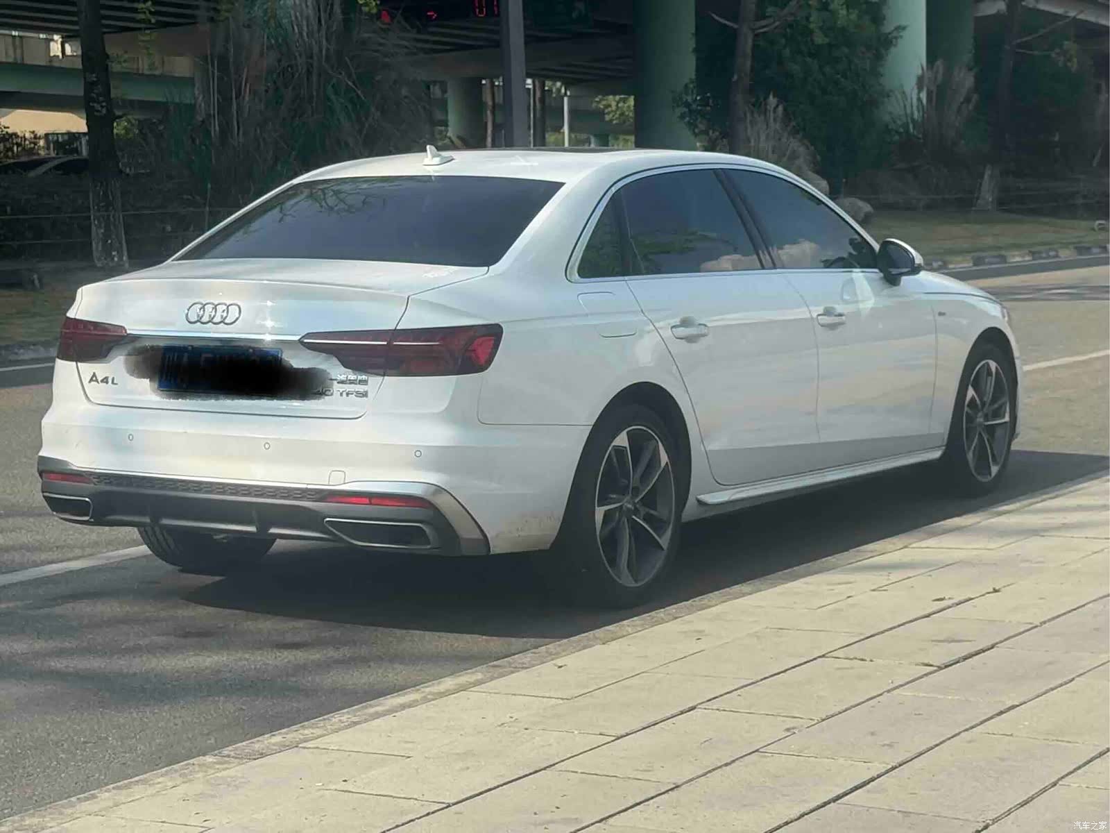 Audi A4L, 2020 14