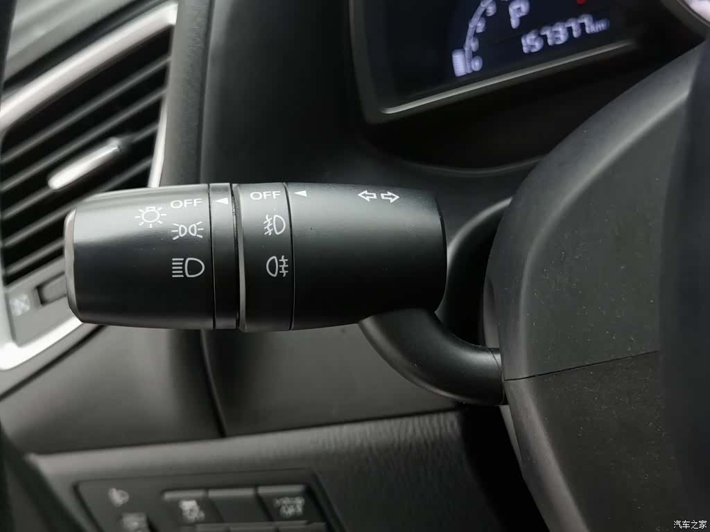 Mazda Mazda3, 2016 21