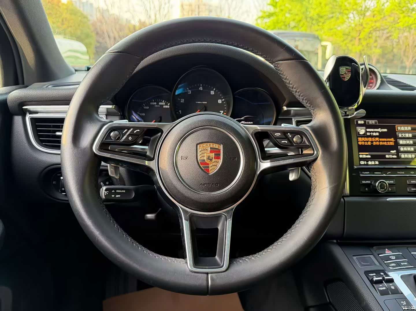 Porsche Macan, 2015 все фото