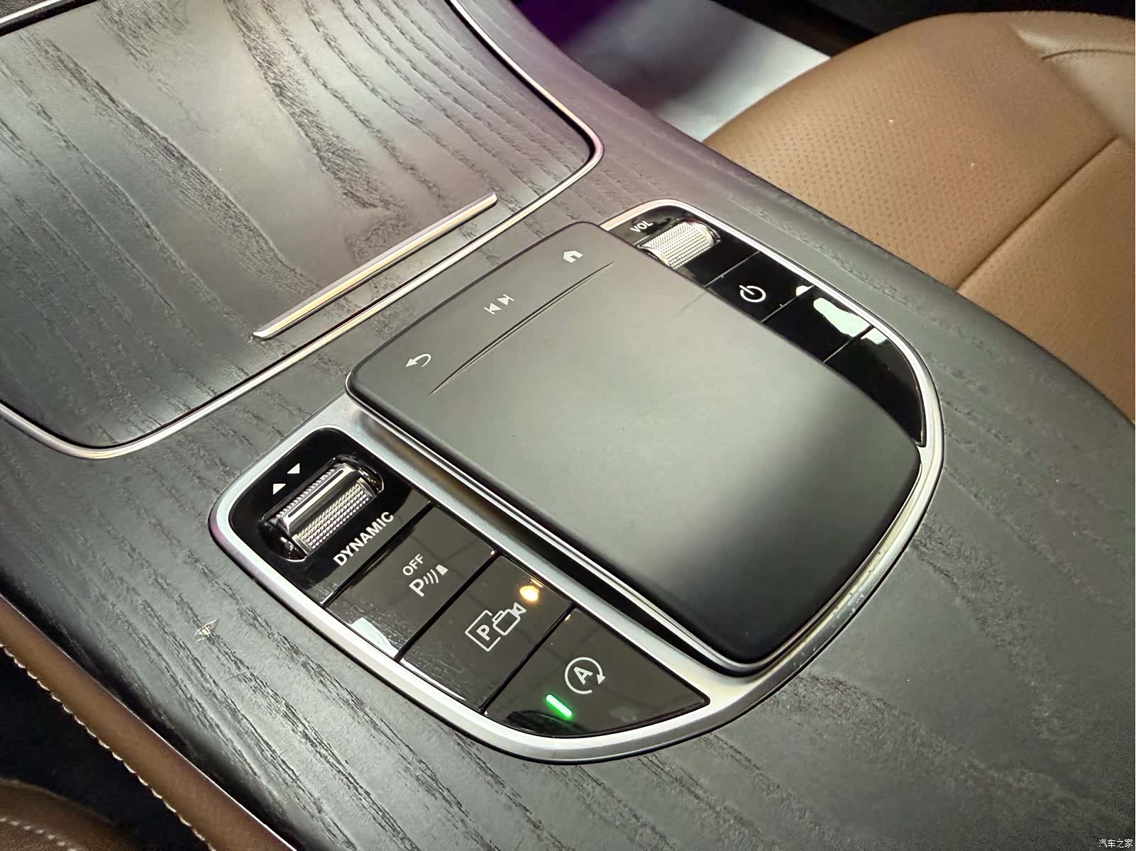 Mercedes-Benz E-Class, 2021 10