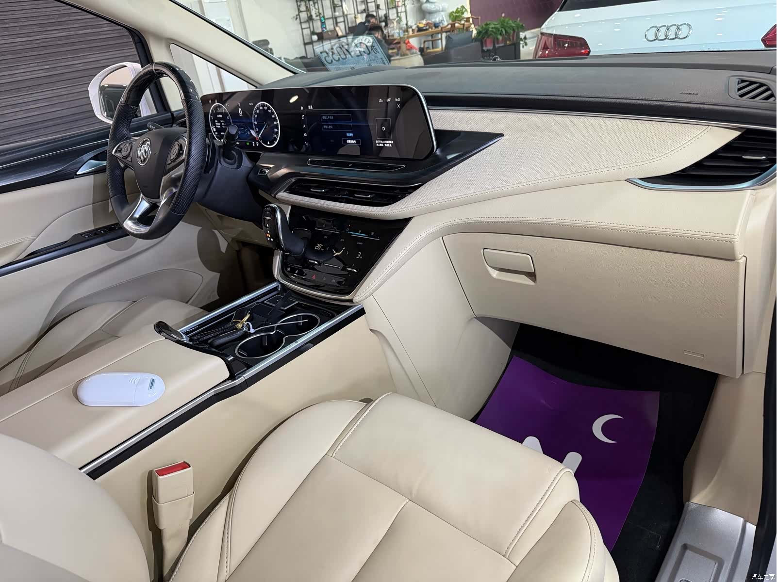 Buick GL8, 2022 11