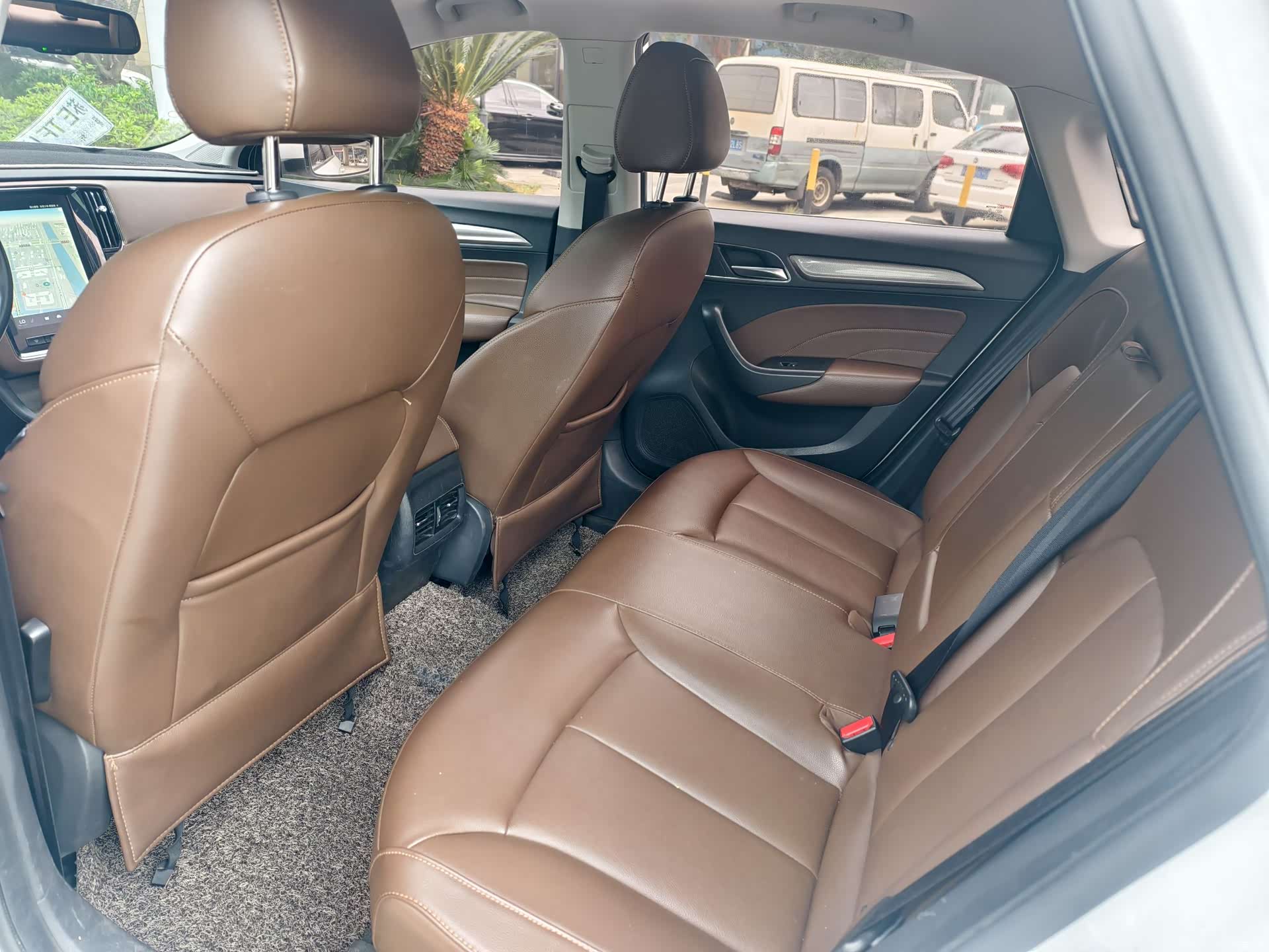 Roewe i6, 2017 9