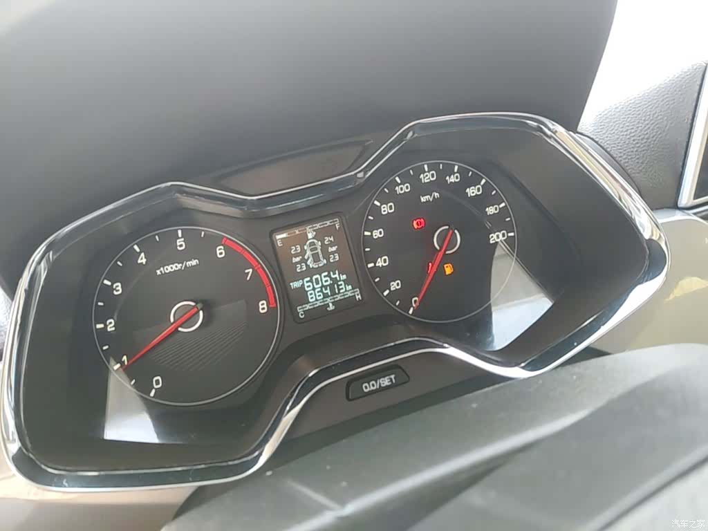 Wuling 310W, 2018 12