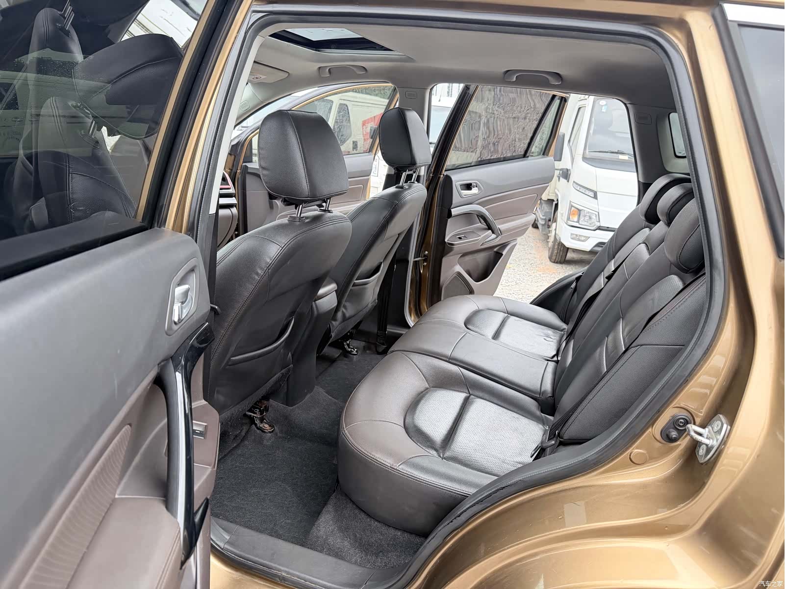 GAC GS4, 2015 13