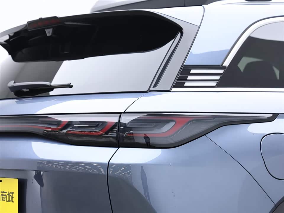 BYD Sea Lion 07 DM-i