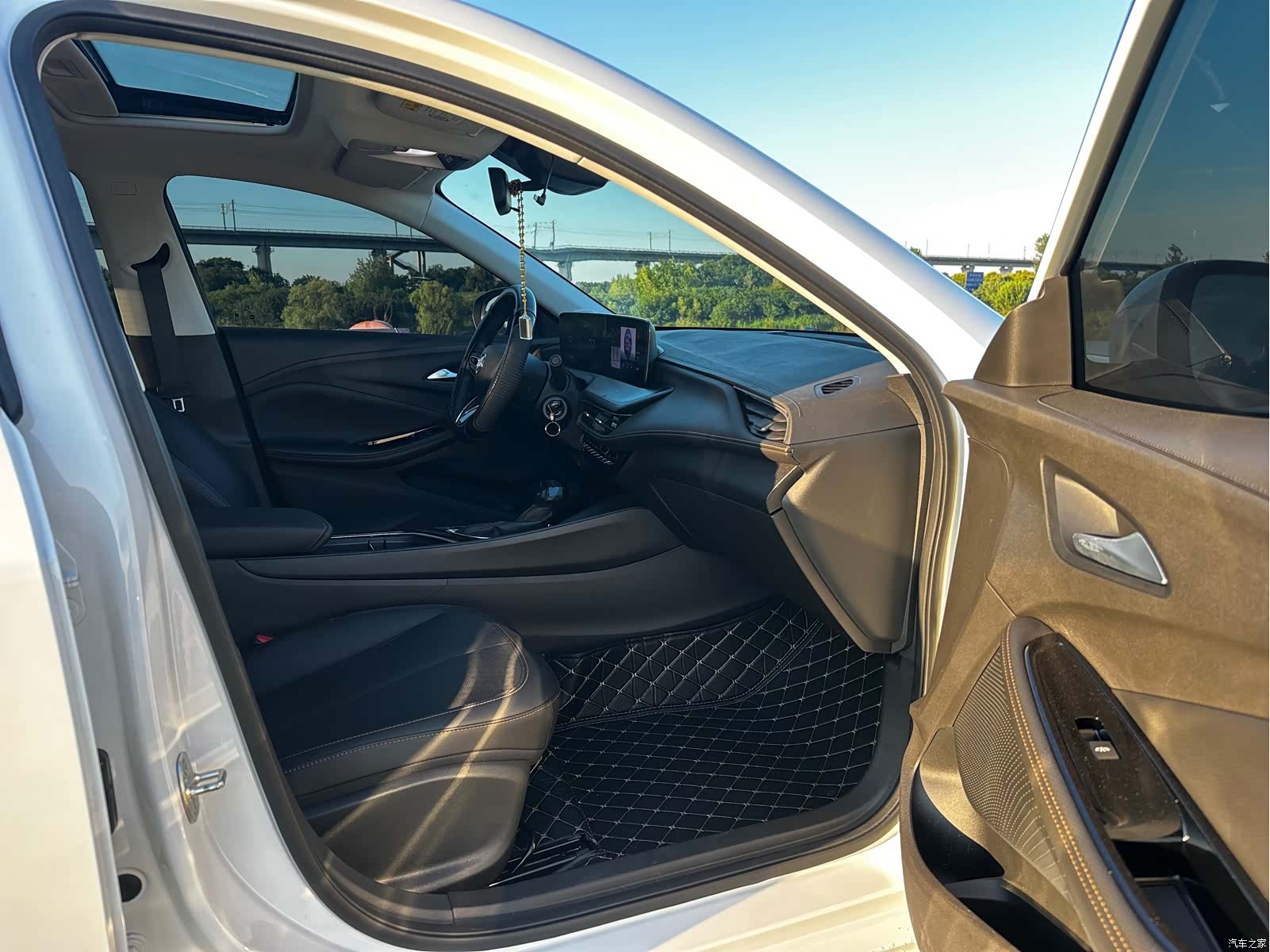 Buick Verano, 2024 11