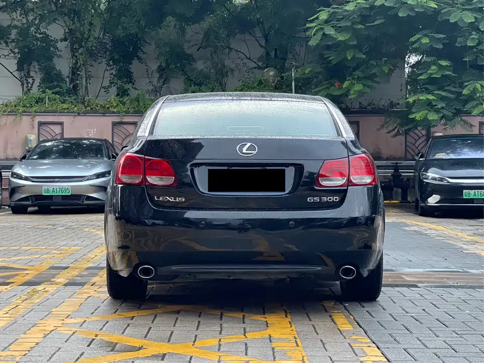 Lexus GS