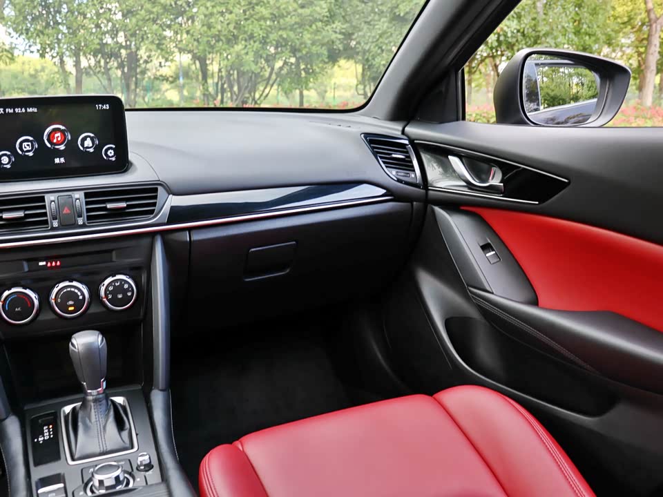Mazda CX-4