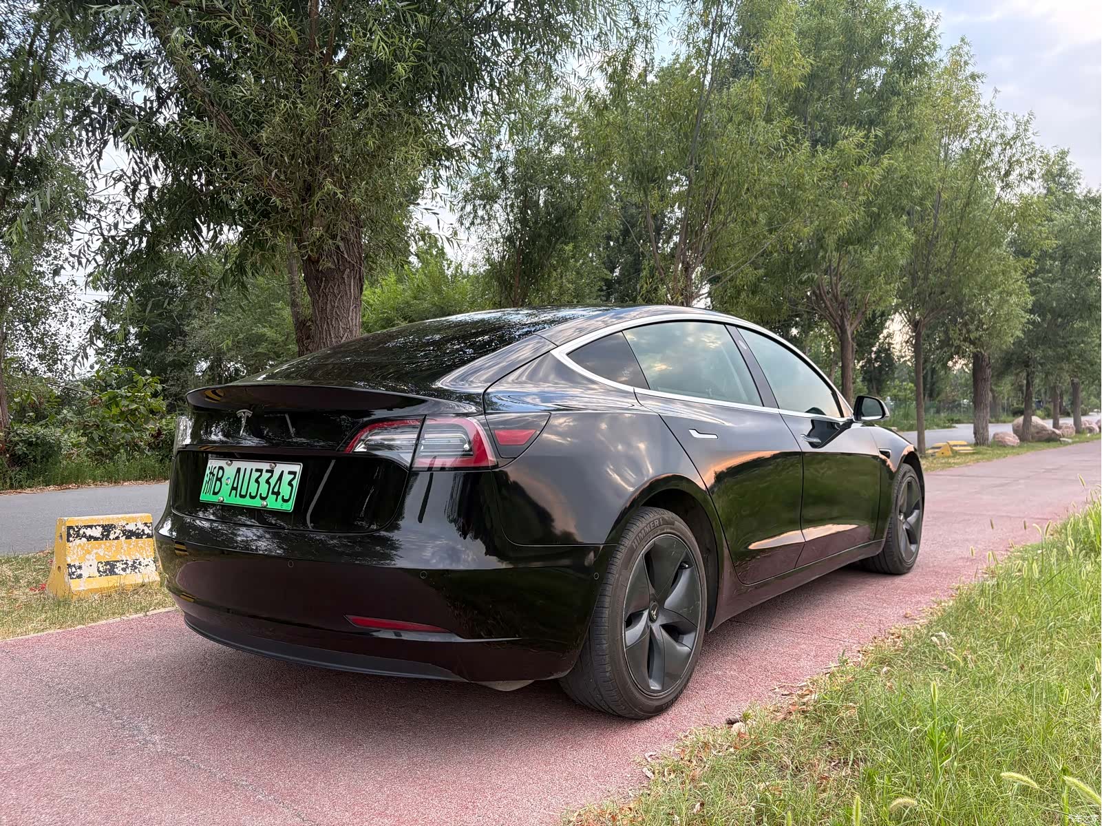 Tesla Model 3, 2020 7