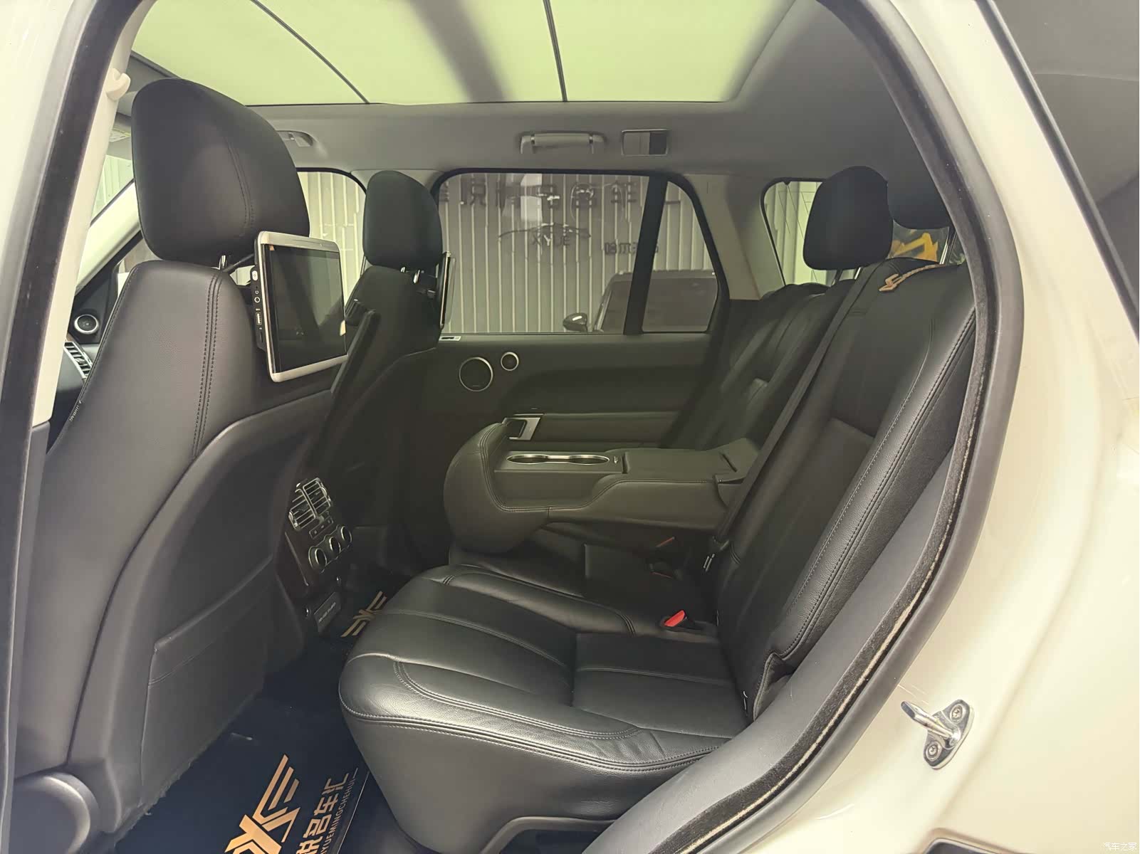 Land Rover Range Rover, 2018 15