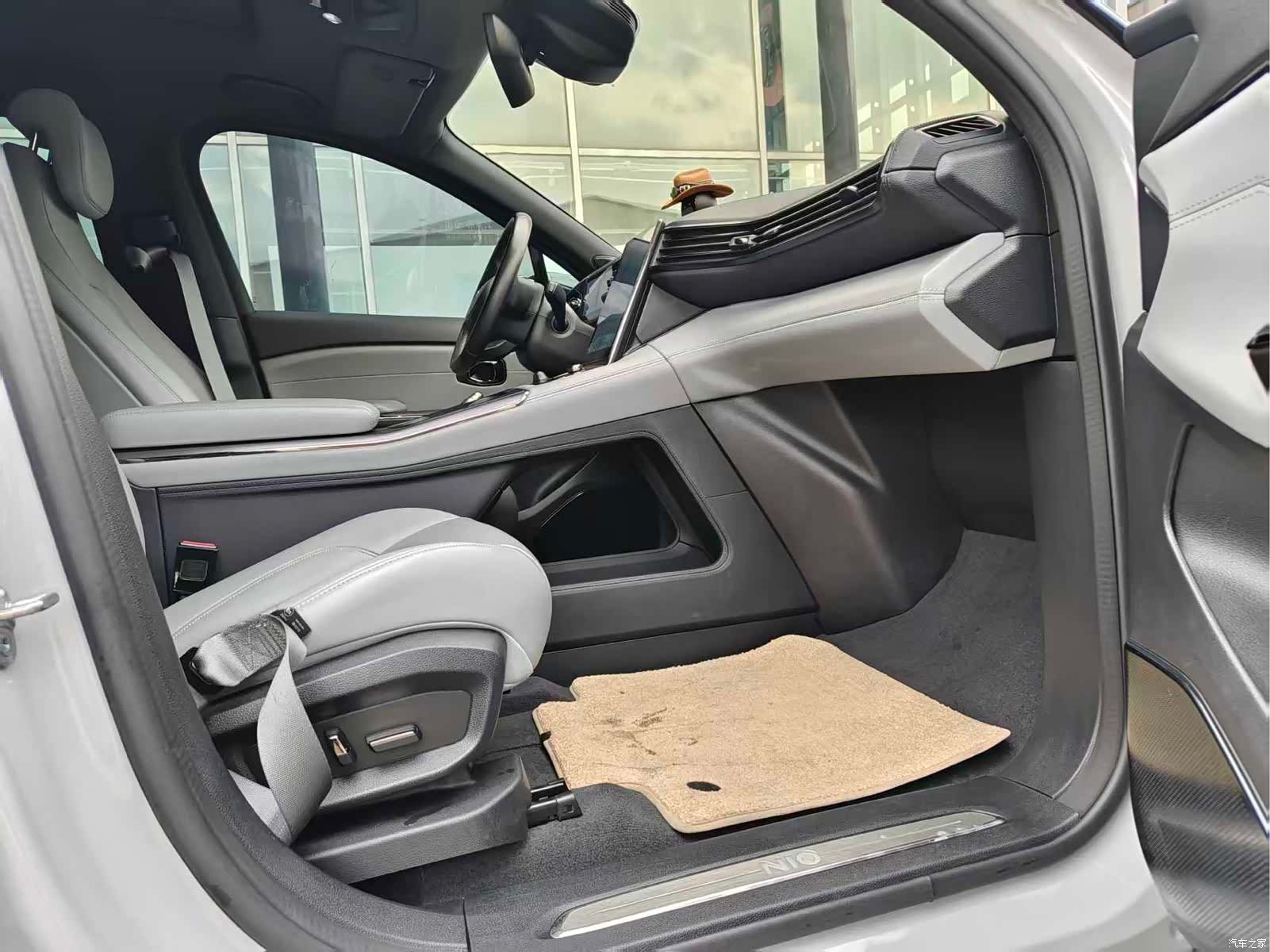 NIO ES6, 2020 12
