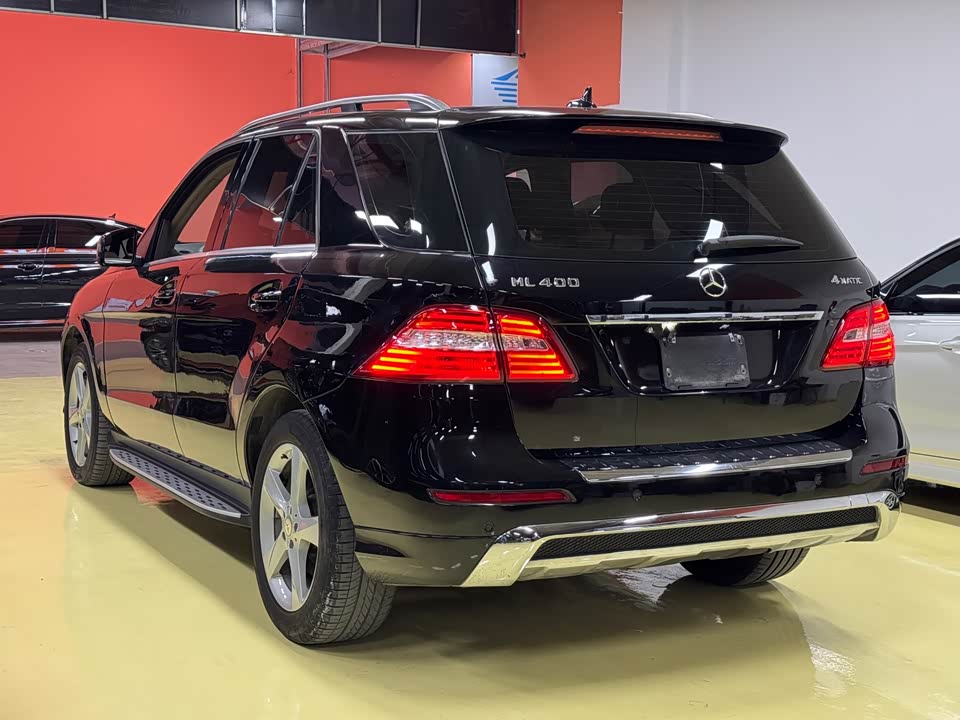 Mercedes-Benz M class