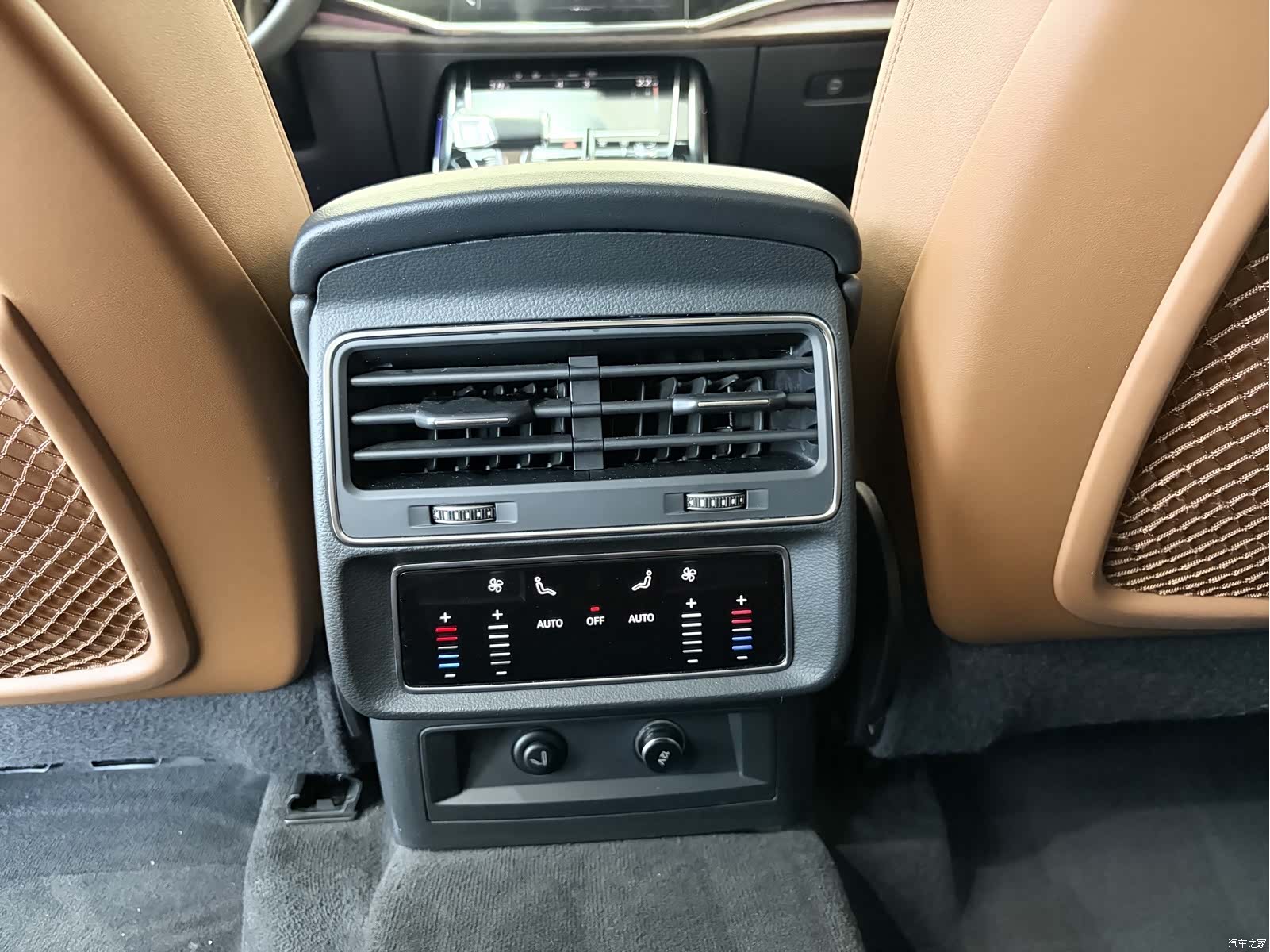 Audi Q7, 2023 17