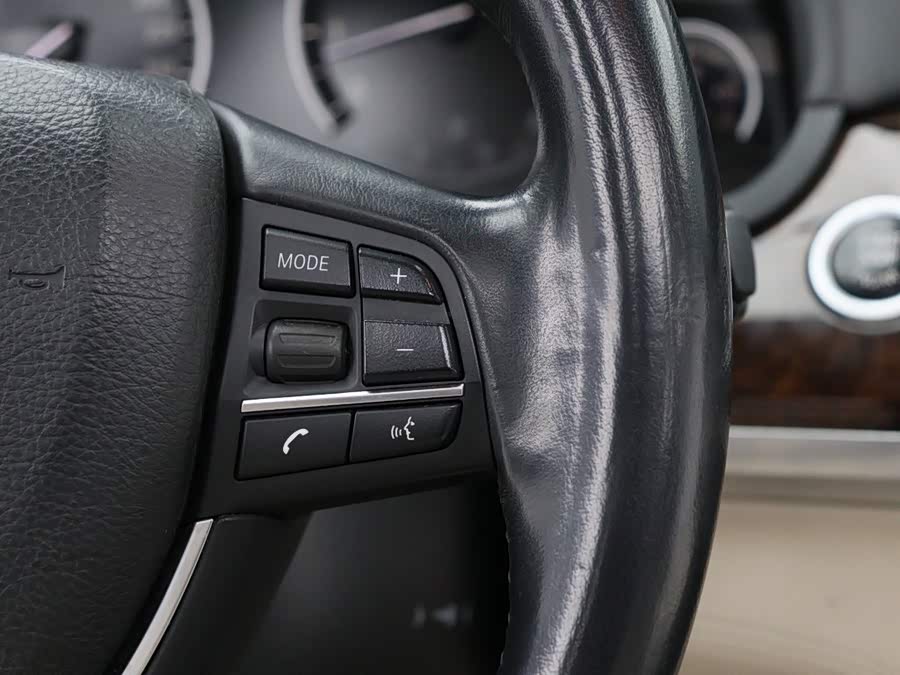 BMW 7-Series 2012, фото 20