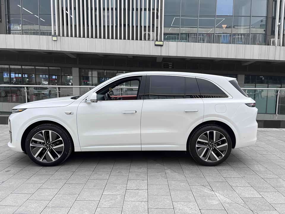 Li Auto Ideal L6