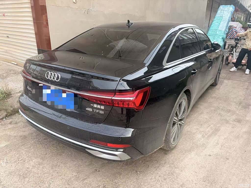 Audi A6L, 2025 2