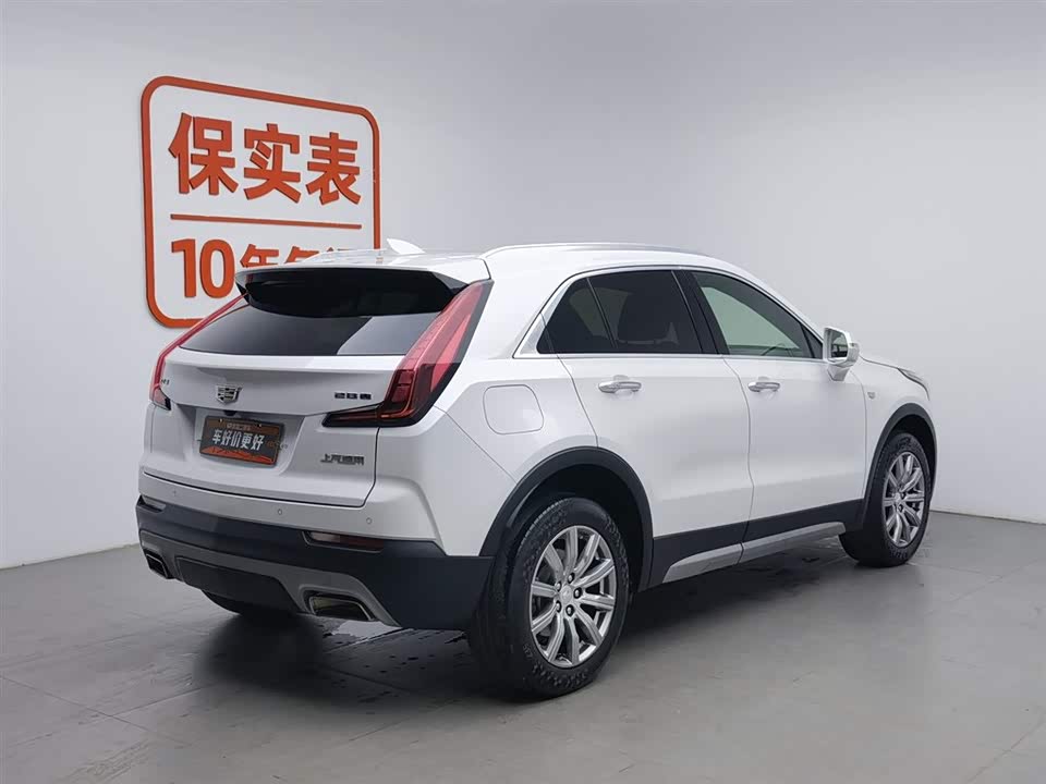 Cadillac XT4