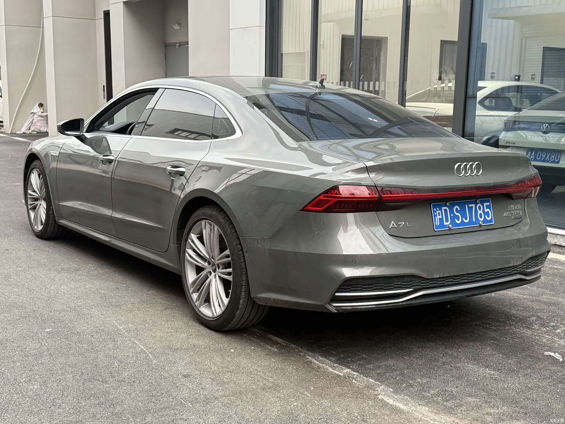 Audi A7L, 2024 7