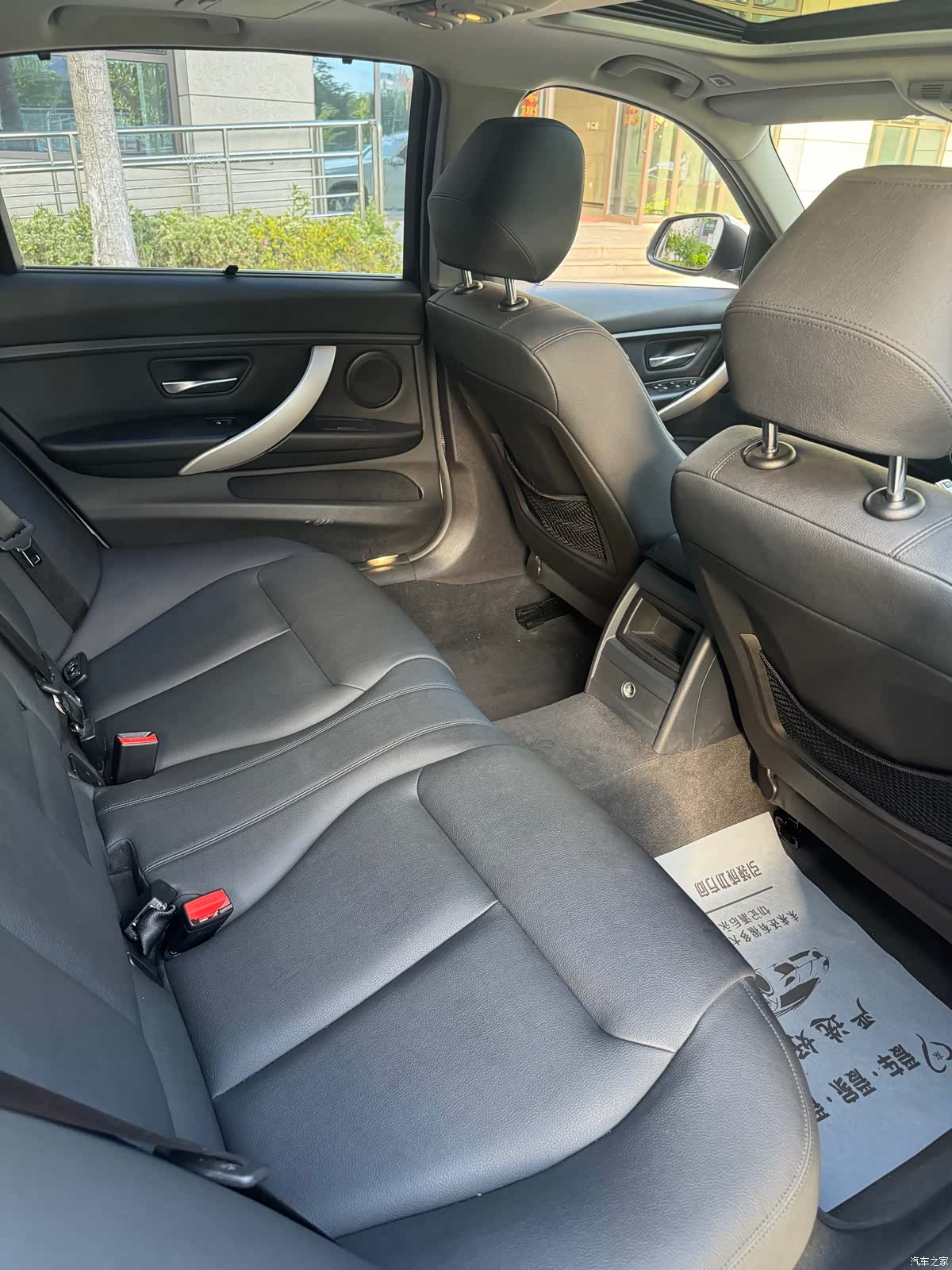 BMW 3 Series, 2016 10