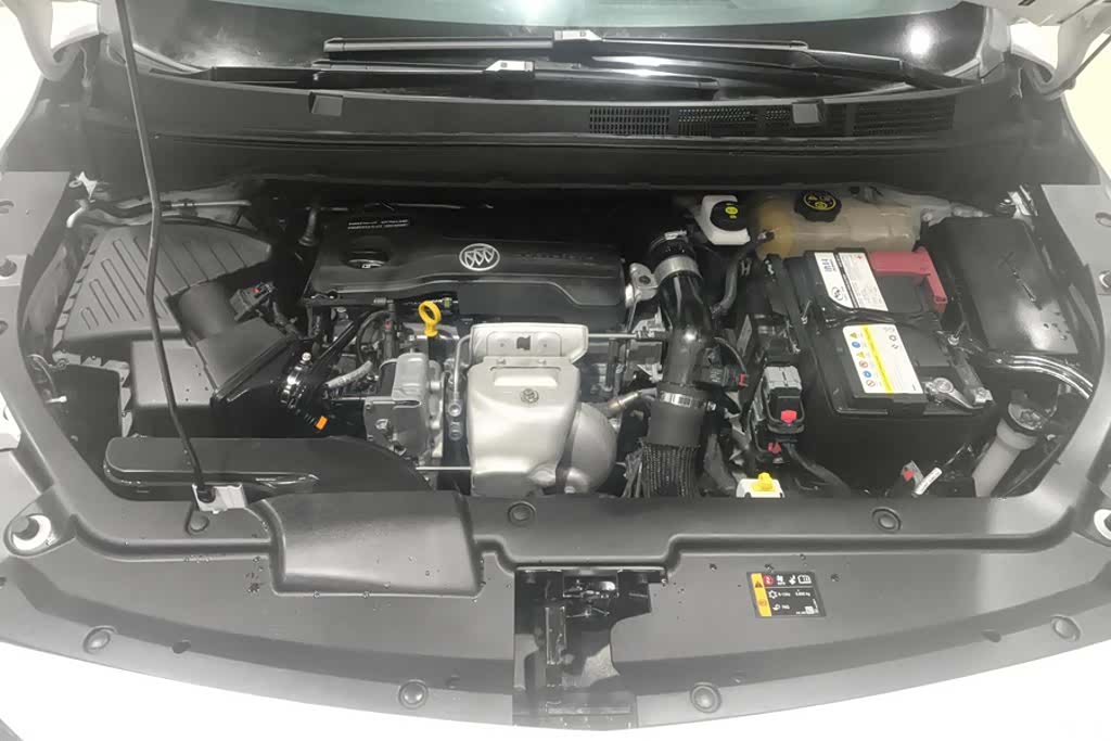 Buick GL6, 2023 10