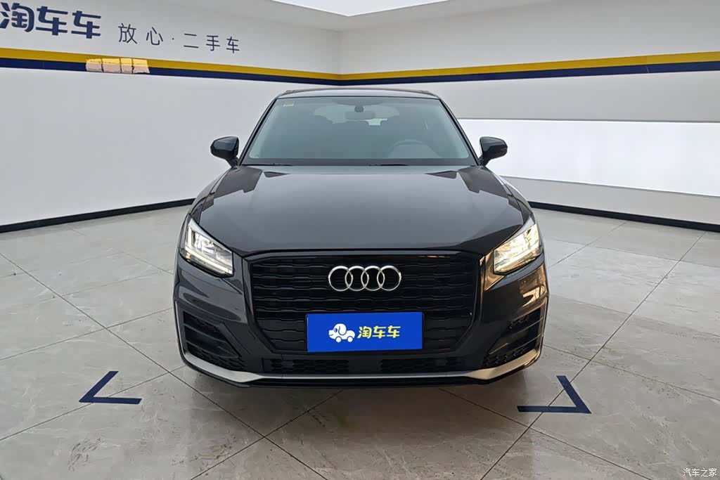 Audi Q2L, 2021 2