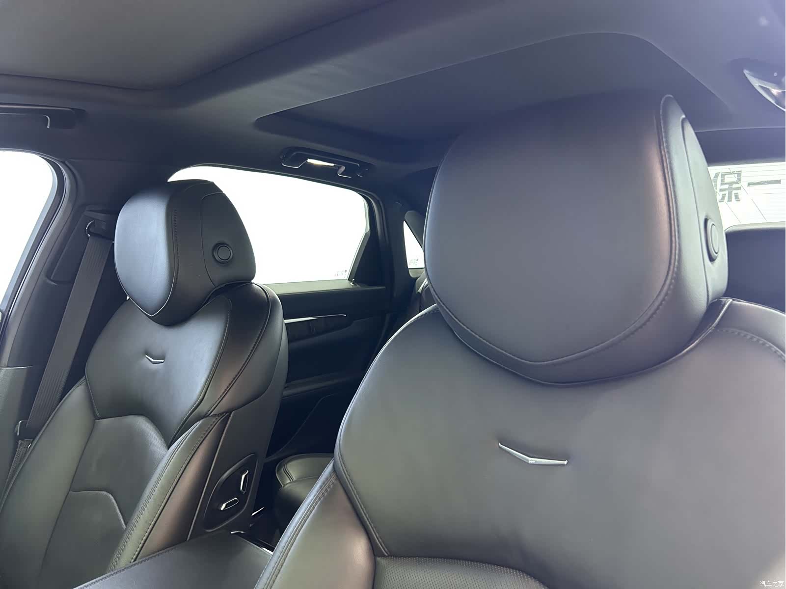 Cadillac CT6, 2021 11