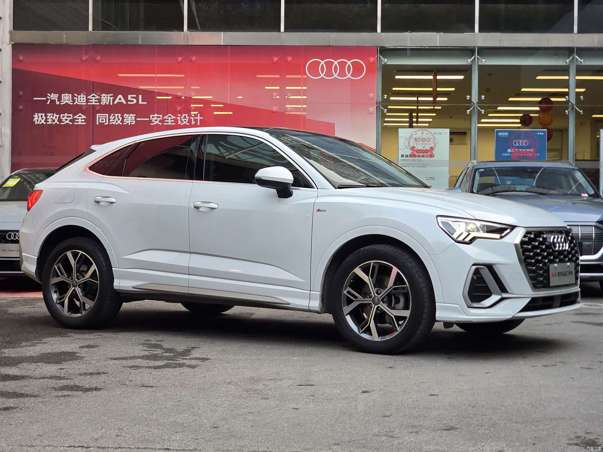 Audi Q3, 2020 4