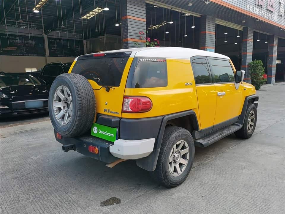 Toyota FJ Cool Luze