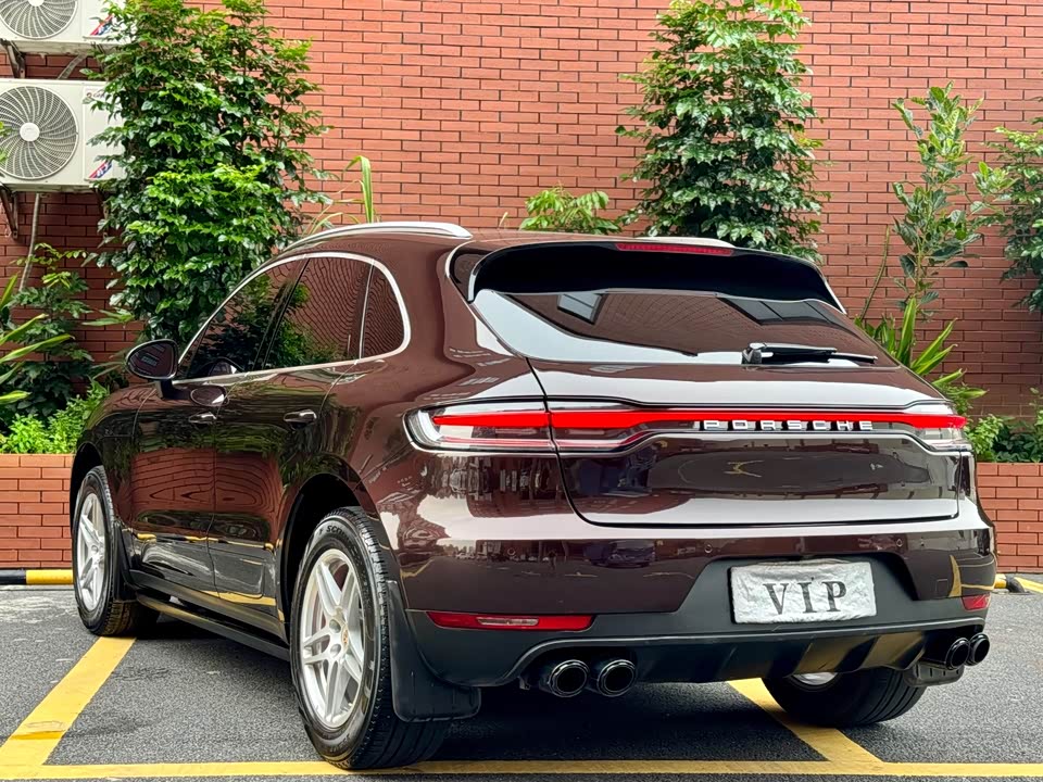 Porsche Macan Porsche Macan
